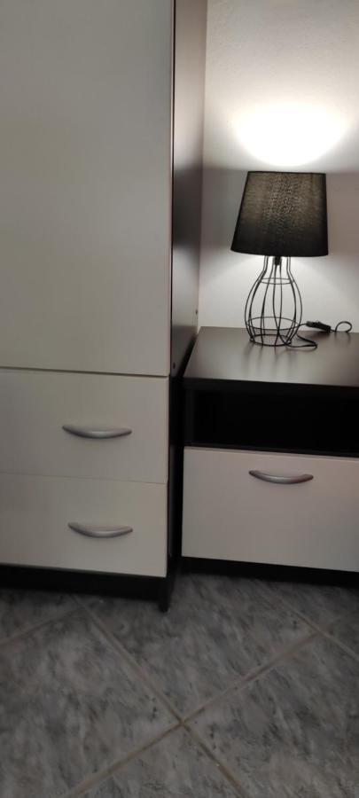 Apartments M&R Spadina 沃迪切 外观 照片